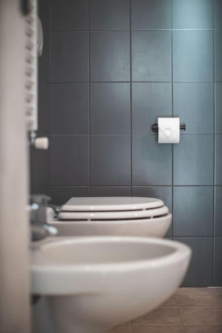 La Corte Apartment Monza - Milano + Free Wi-Fi Лисоне Екстериор снимка
